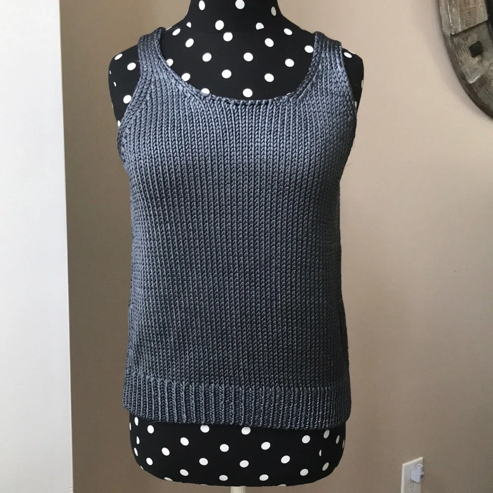 Vince Crop Sleeveless Silk Knitted Tank - Picture 3 of 8
